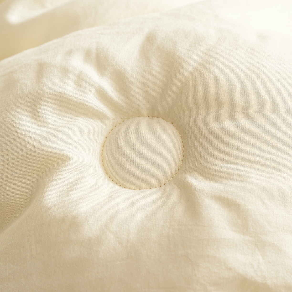 91家纺网 家纺一手货源 找家纺 品乐家纺 2025新款飞边大豆被烫画冬被被子被芯冬被 珍珠白