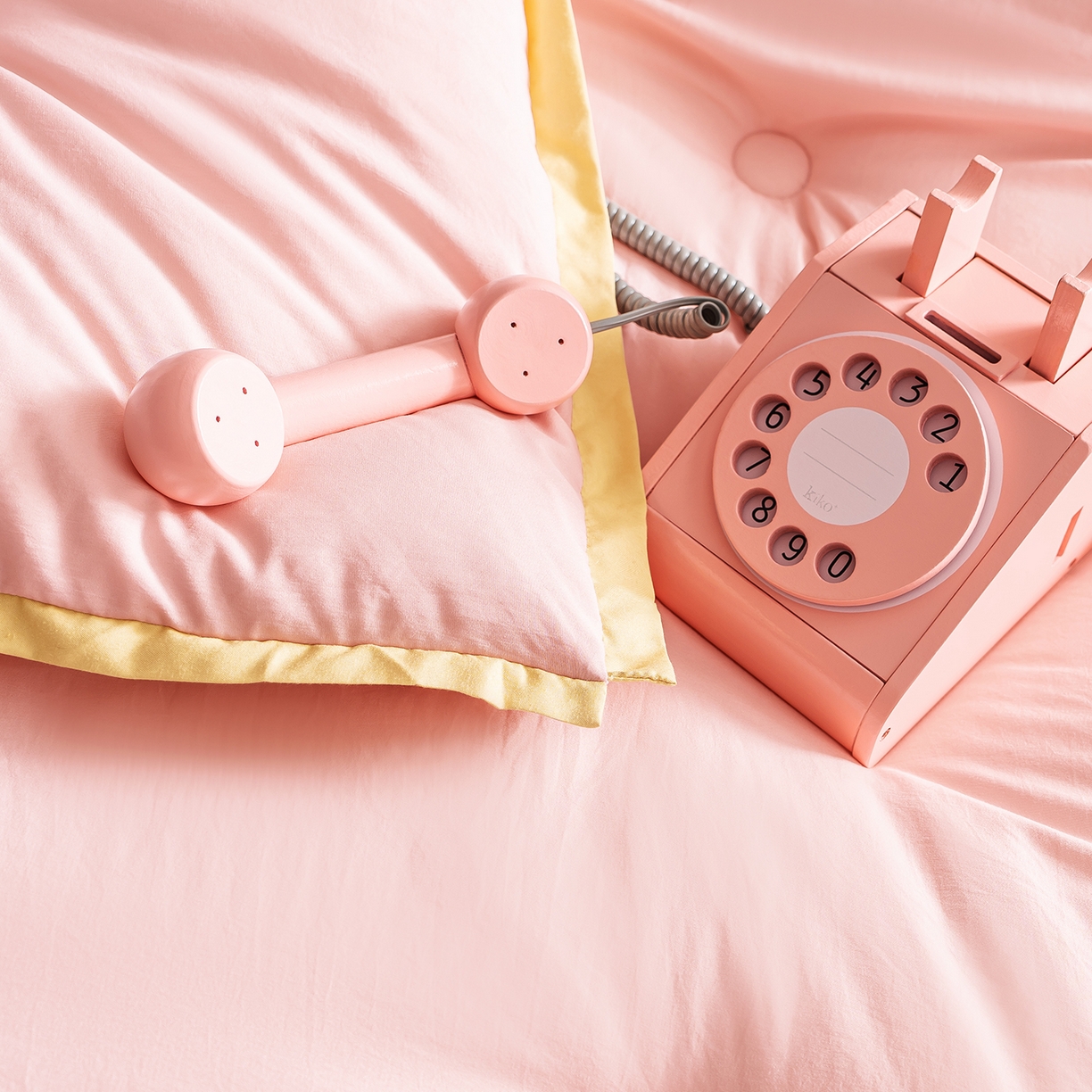 91家纺网 家纺一手货源 找家纺 品乐家纺 2025新款飞边大豆被烫画冬被被子被芯冬被 珍珠粉