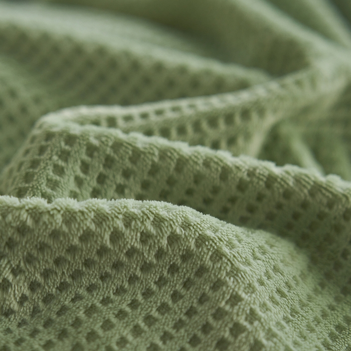 91家纺网 家纺一手货源 找家纺 眠博士 2025新款华夫格剪花牛奶绒加厚保暖四件套 华夫格剪花-苹果绿