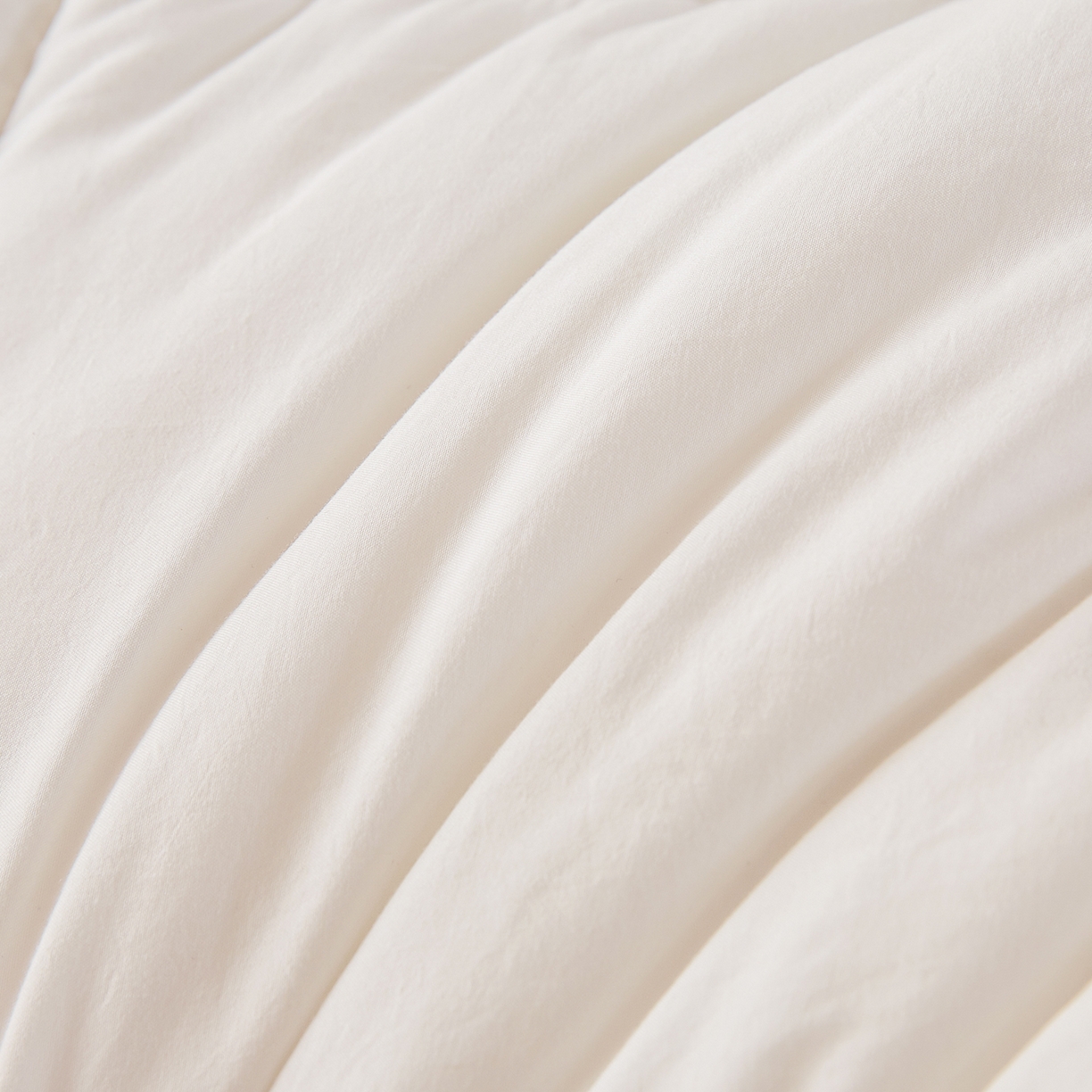 91家纺网 家纺一手货源 找家纺 品乐家纺 2025新款亲肤速暖大豆子母被被子被芯冬被 月影白