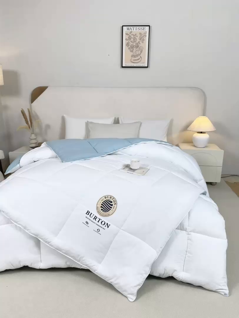 91家纺网 家纺一手货源 找家纺 品乐家纺 2025新款亲肤速暖大豆子母被被子被芯冬被 月影白