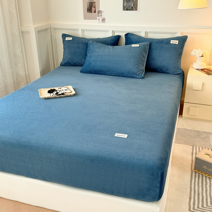 91家纺网 家纺一手货源 找家纺 （总）眠博士 2025新款A类华夫格剪花牛奶绒床笠