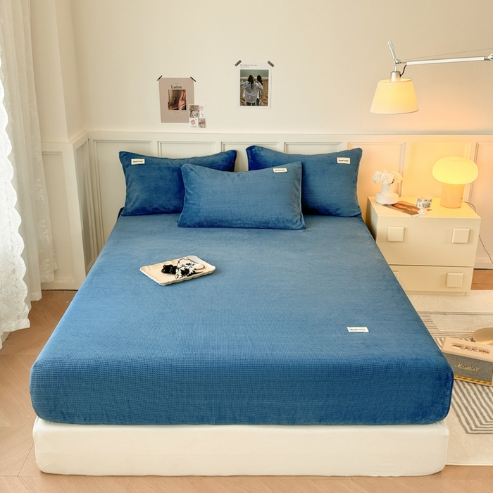 91家纺网 家纺一手货源 找家纺 （总）眠博士 2025新款A类华夫格剪花牛奶绒床笠