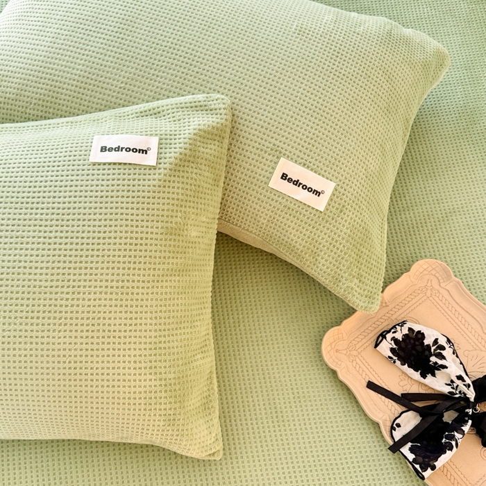 91家纺网 家纺一手货源 找家纺 眠博士 2025新款A类华夫格剪花牛奶绒床笠 剪花床笠-苹果绿