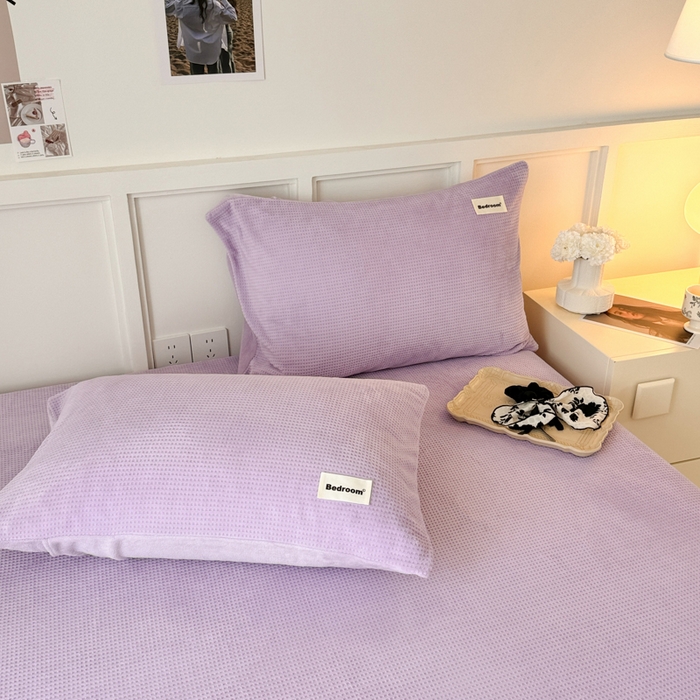 91家纺网 家纺一手货源 找家纺 眠博士 2025新款A类华夫格剪花牛奶绒床笠 剪花床笠-紫色