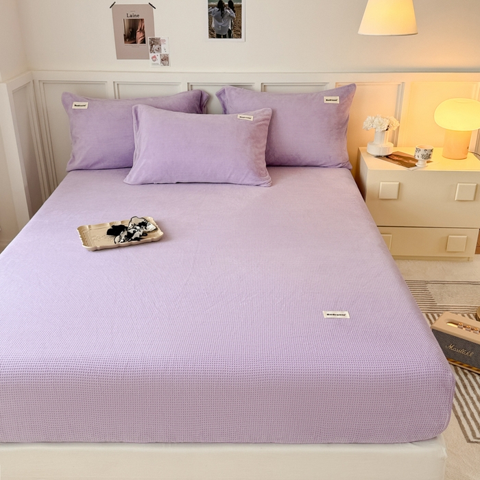 91家纺网 家纺一手货源 找家纺 眠博士 2025新款A类华夫格剪花牛奶绒床笠 剪花床笠-紫色