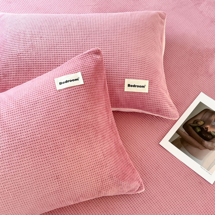 91家纺网 家纺一手货源 找家纺 眠博士 2025新款A类华夫格剪花牛奶绒床笠 剪花床笠-豆沙