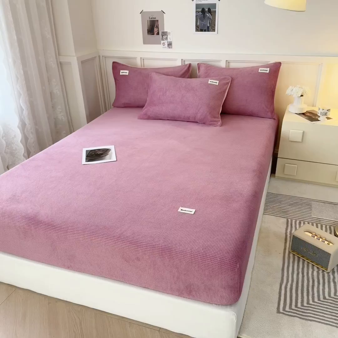 91家纺网 家纺一手货源 找家纺 眠博士 2025新款A类华夫格剪花牛奶绒床笠 剪花床笠-豆沙