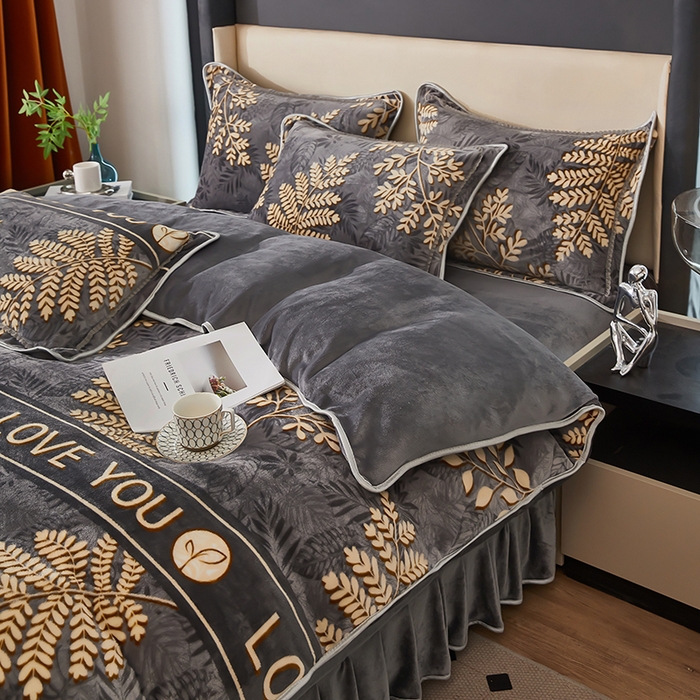 91家纺网 家纺一手货源 找家纺 凤杰 2025新款高克重7斤加厚印花牛奶绒金貂法莱绒四件套 金枝玉叶