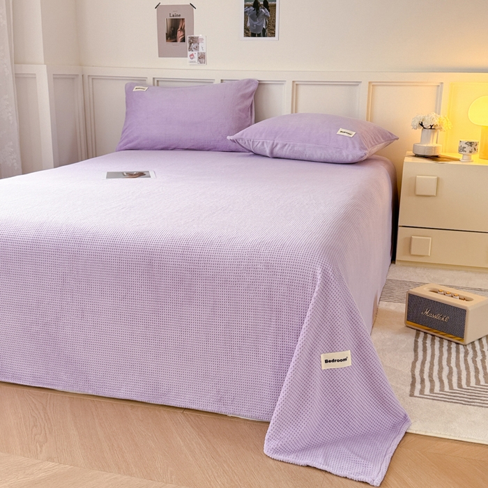 91家纺网 家纺一手货源 找家纺 （总）眠博士 2025新款A类华夫格剪花牛奶绒床单多功能盖毯