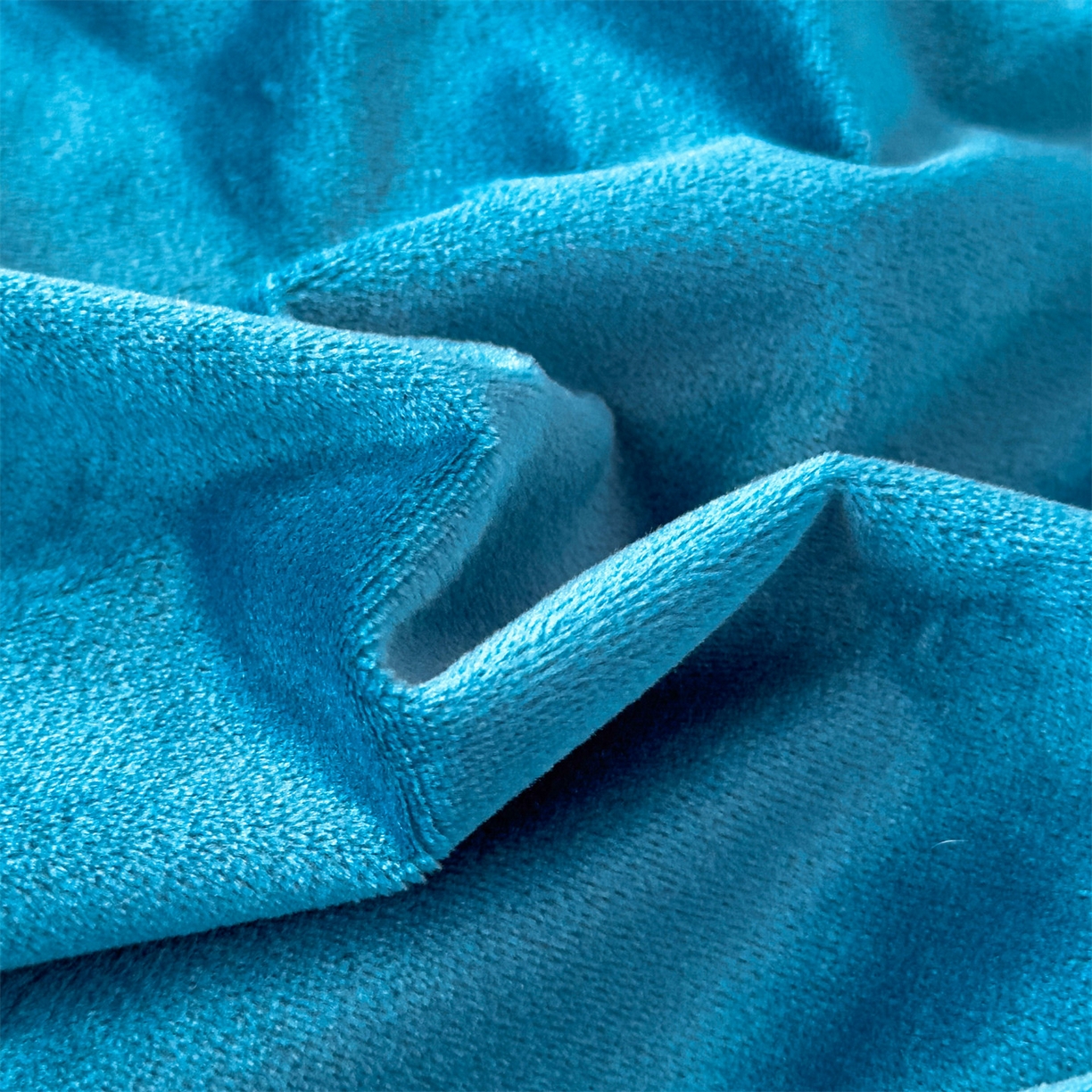 91家纺网 家纺一手货源 找家纺 恒爱家纺 2025新款宝宝绒紫陌听雪床裙款四件套终版 宾利蓝