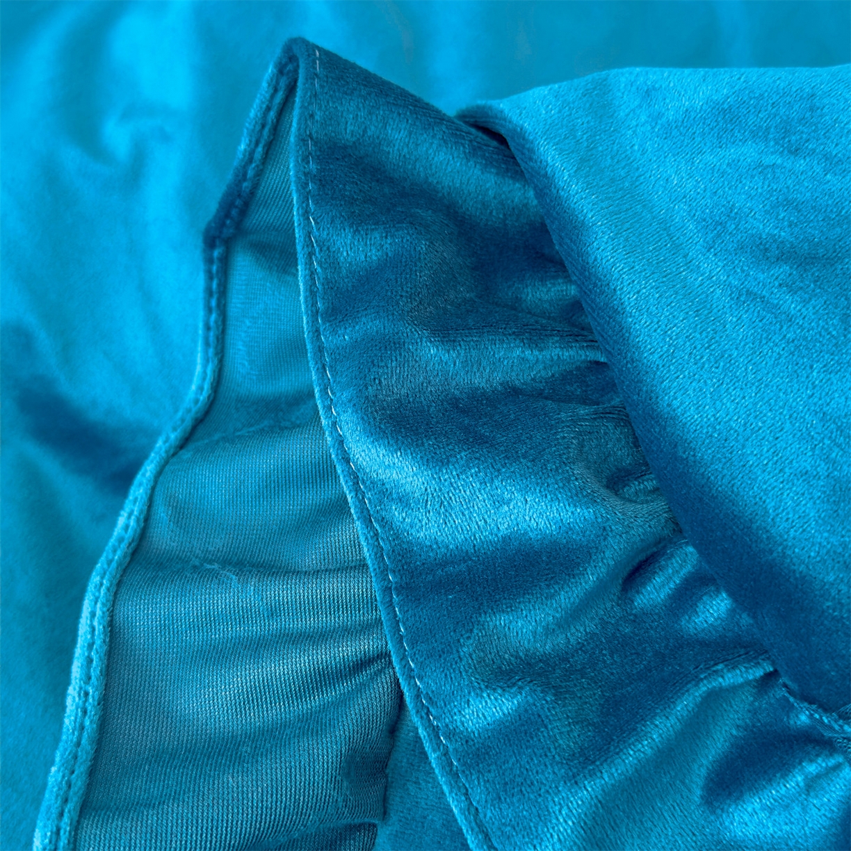 91家纺网 家纺一手货源 找家纺 恒爱家纺 2025新款宝宝绒紫陌听雪床裙款四件套终版 宾利蓝