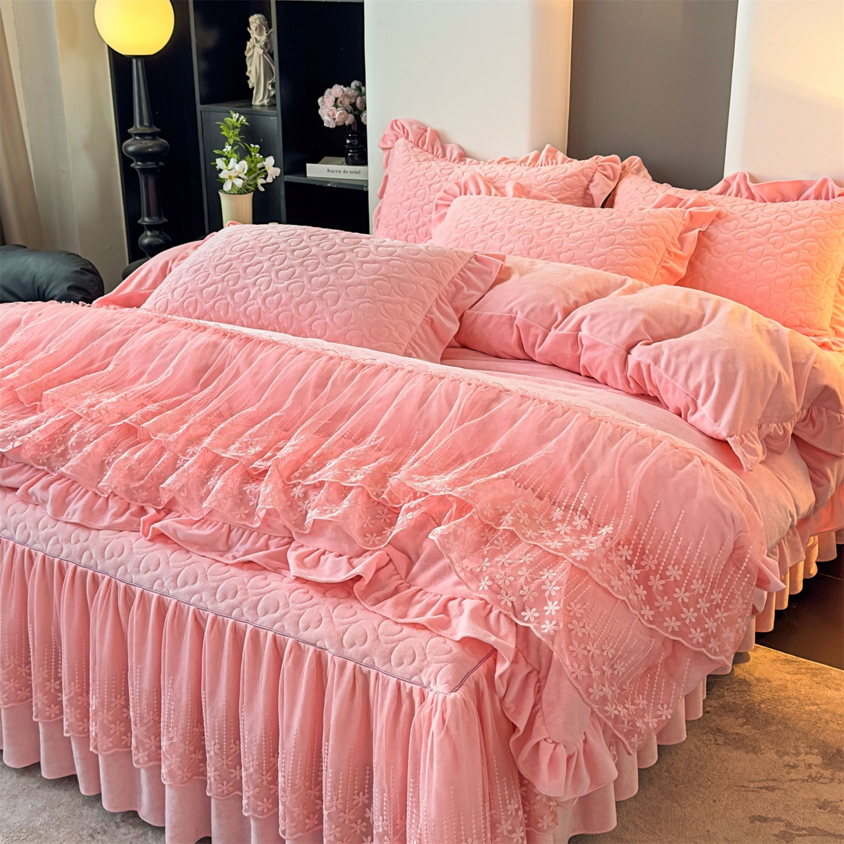 恒爱家纺 2025新款宝宝绒紫陌听雪床裙款四件套终版 贵妃粉