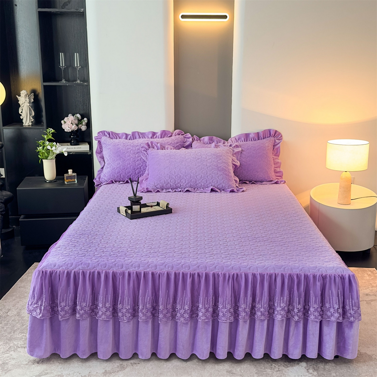 91家纺网 家纺一手货源 找家纺 恒爱家纺 2025新款宝宝绒紫陌听雪床裙款四件套终版 魅惑紫