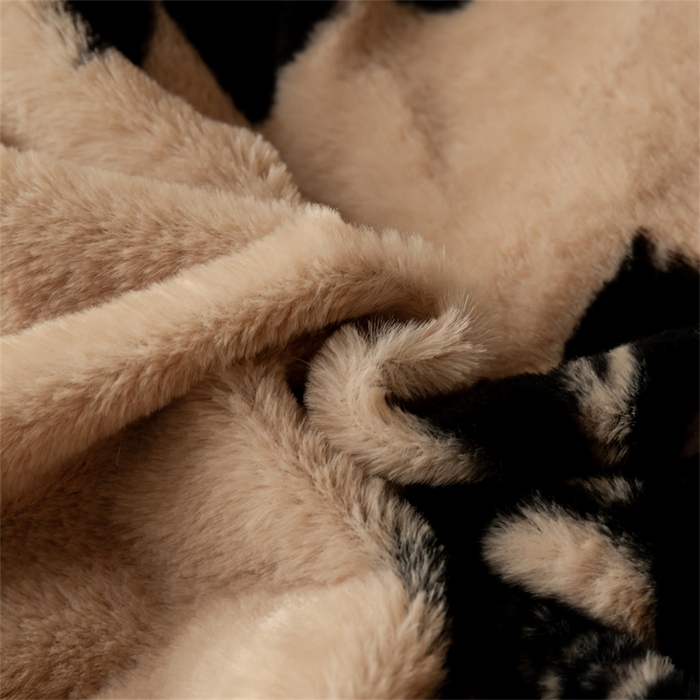 91家纺网 家纺一手货源 找家纺 启程家纺 2025新款A类加厚兔毛220克牛奶绒拼角四件套 繁花