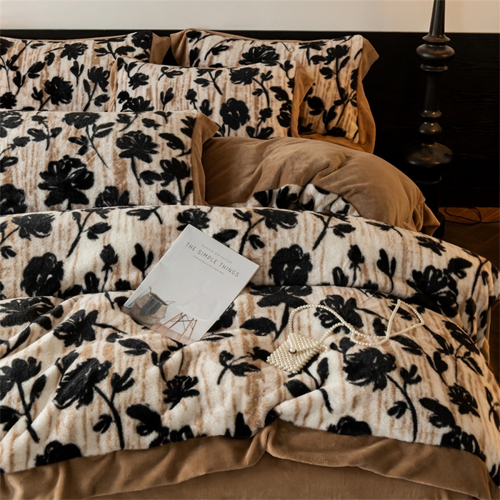 启程家纺 2025新款A类加厚兔毛220克牛奶绒拼角四件套 简爱