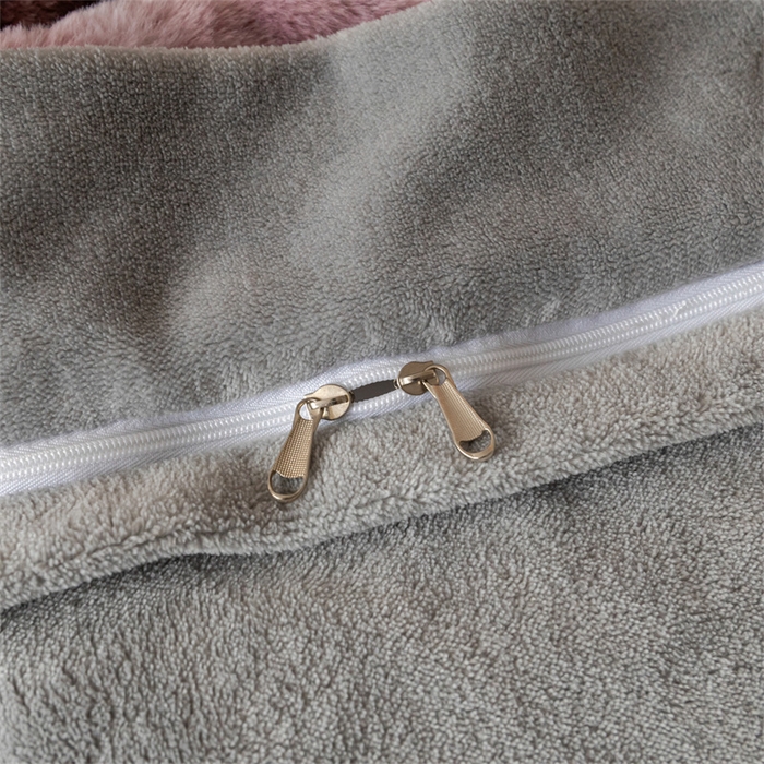 91家纺网 家纺一手货源 找家纺 启程家纺 2025新款A类加厚兔毛220克牛奶绒拼角四件套 觅森-紫