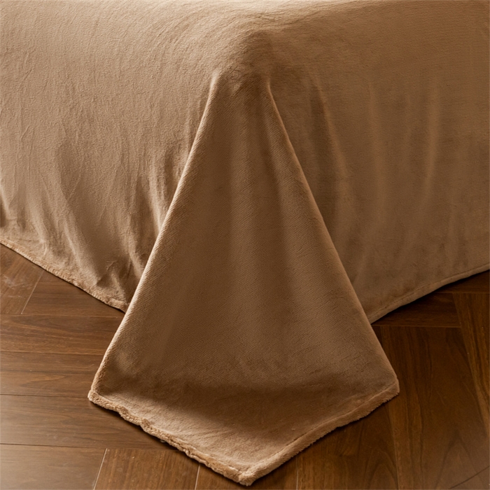 91家纺网 家纺一手货源 找家纺 启程家纺 2025新款A类加厚兔毛220克牛奶绒拼角四件套 寻彩-咖