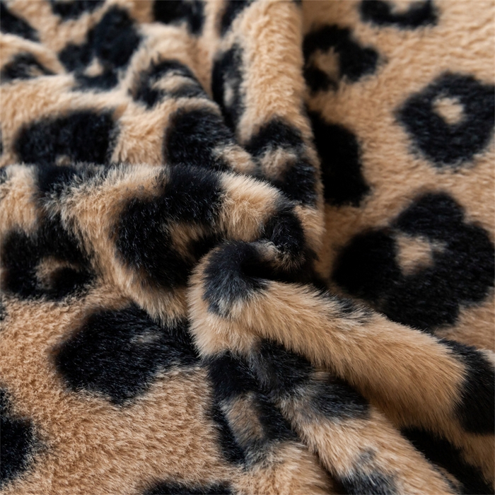 91家纺网 家纺一手货源 找家纺 启程家纺 2025新款A类加厚兔毛220克牛奶绒拼角四件套 野趣-咖