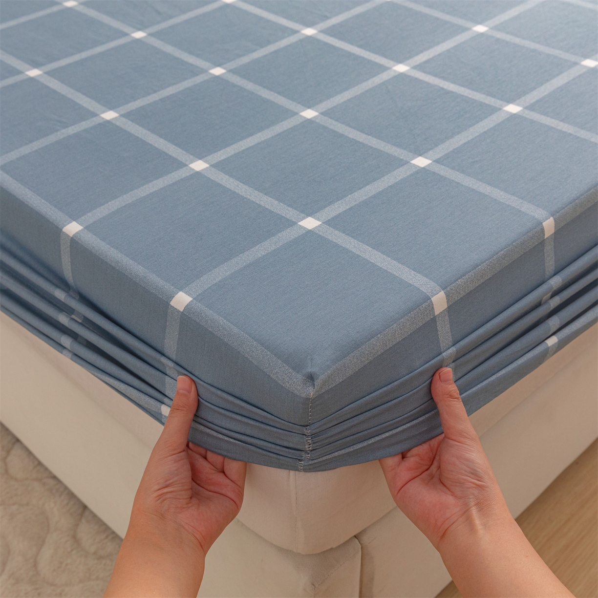 91家纺网 家纺一手货源 找家纺 恒爱家纺 2025新款亲肤舒适全棉纯棉A类单床笠单品床笠单件床笠 蓝灰中格