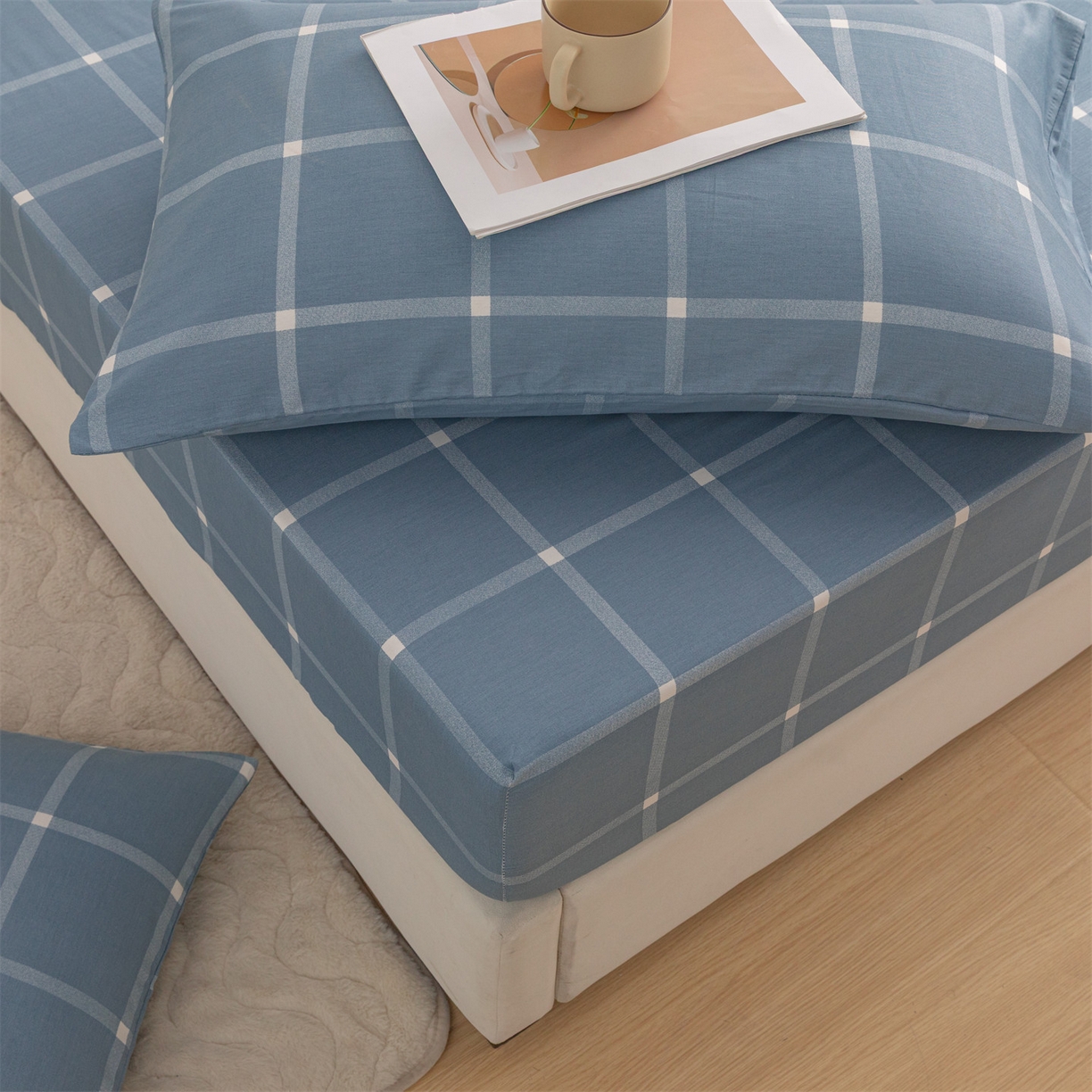 91家纺网 家纺一手货源 找家纺 恒爱家纺 2025新款亲肤舒适全棉纯棉A类单床笠单品床笠单件床笠 蓝灰中格