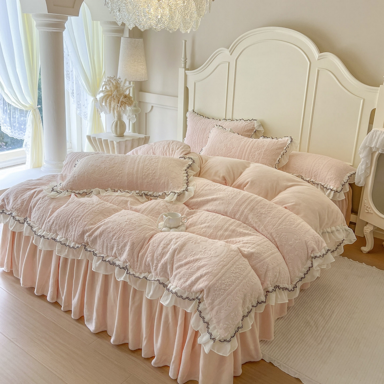 91家纺网 家纺一手货源 找家纺 （总）亲亲公主 2025新款高克重牛奶绒提花230克床裙款四件套-圆舞曲系列