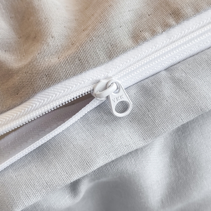 91家纺网 家纺一手货源 找家纺 泰迪爱兰Teddy ISLAND 2025新款轻奢全棉双层纱绣花四件套 天空灰+海盐蓝