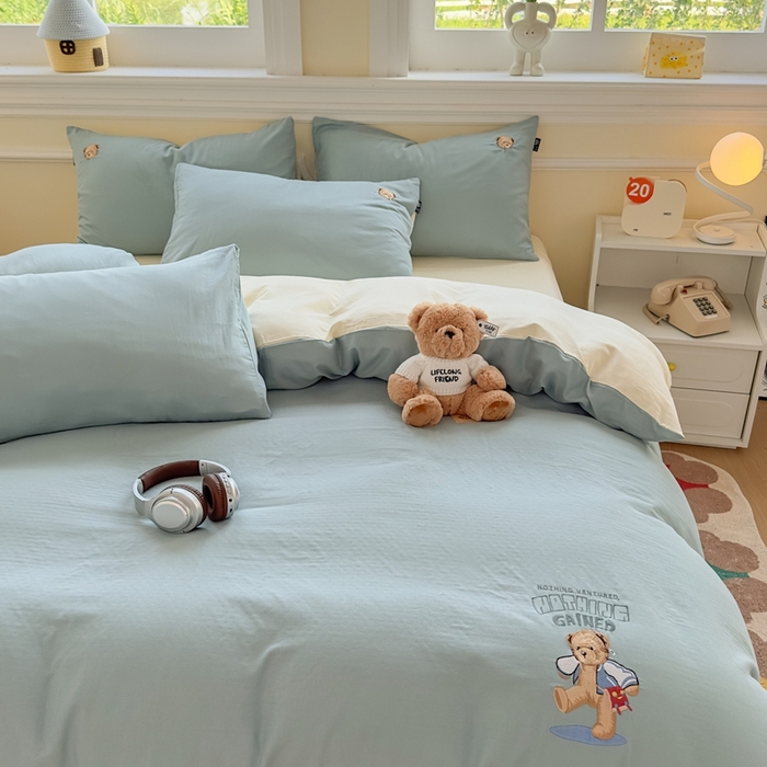 91家纺网 家纺一手货源 找家纺 泰迪爱兰Teddy ISLAND 2025新款轻奢全棉双层纱绣花四件套 孔雀蓝+米黄