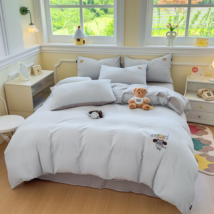 91家纺网 家纺一手货源 找家纺 泰迪爱兰Teddy ISLAND 2025新款轻奢全棉双层纱绣花四件套 海盐蓝+天空灰