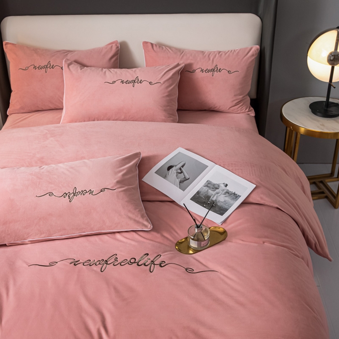 91家纺网 家纺一手货源 找家纺 禧澜庭 2025新款A类婴儿绒宝宝绒牛奶绒纯色四件套-暖阳 暖阳-豆沙粉