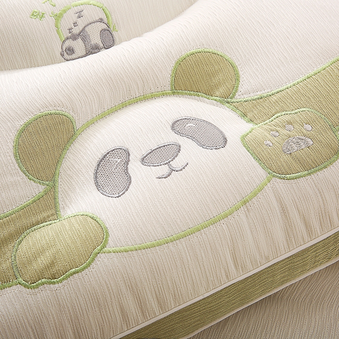 91家纺网 家纺一手货源 找家纺 （总）金牛枕芯 2025新款枕头熊猫趴趴三色情侣系列亲肤护颈枕牵引枕头枕芯