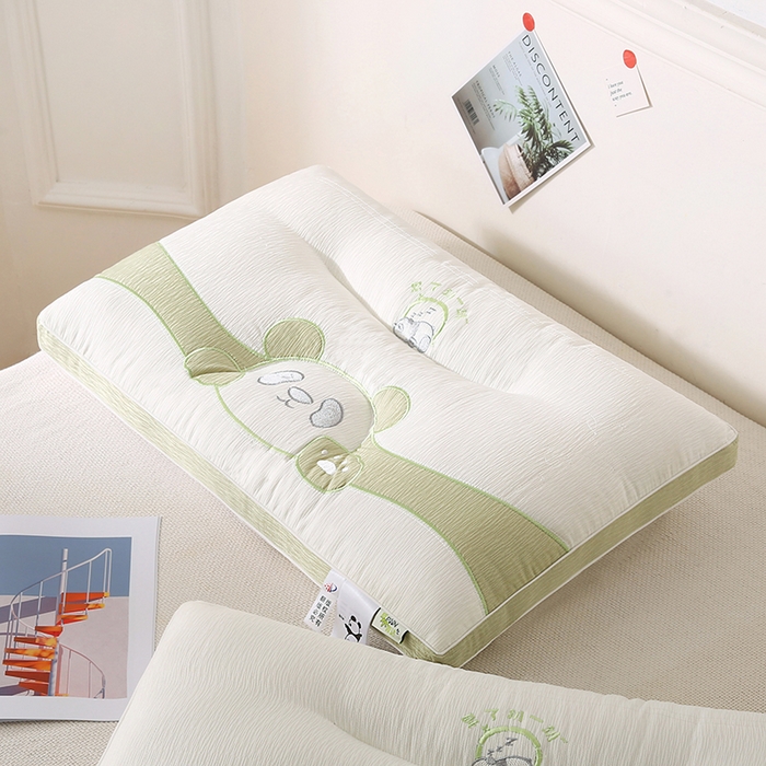 91家纺网 家纺一手货源 找家纺 （总）金牛枕芯 2025新款枕头熊猫趴趴三色情侣系列亲肤护颈枕牵引枕头枕芯