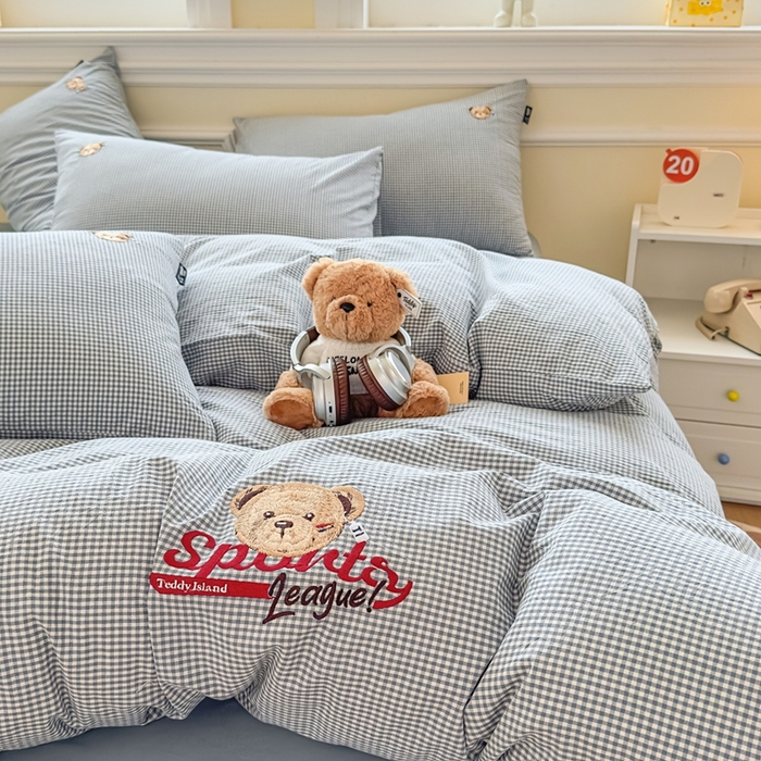 91家纺网 家纺一手货源 找家纺 泰迪爱兰Teddy ISLAND 2026新款全棉色织水洗棉格子绣花四件套 浅蓝密格