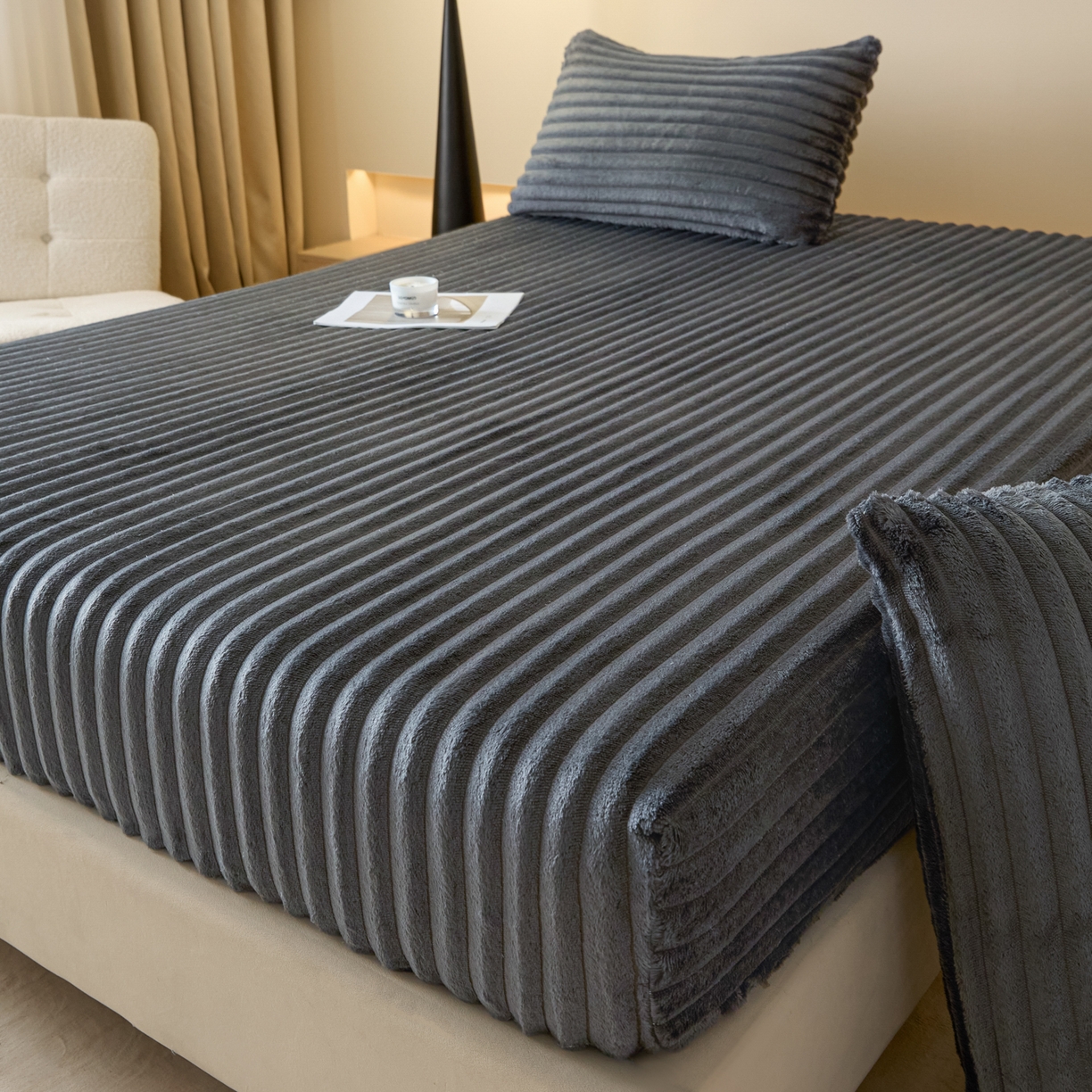 91家纺网 家纺一手货源 找家纺 蓝极人 2025新款兔毛绒大抽条床笠单品床笠床笠单件（跨境可供） 抽条-床笠深灰