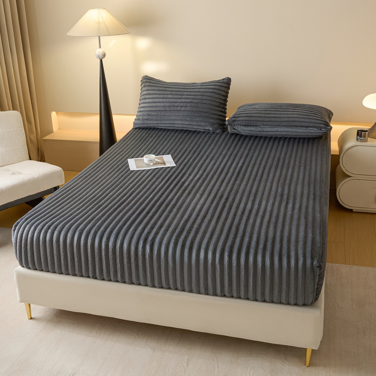 91家纺网 家纺一手货源 找家纺 蓝极人 2025新款兔毛绒大抽条床笠单品床笠床笠单件（跨境可供） 抽条-床笠深灰