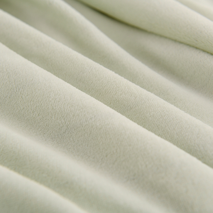 91家纺网 家纺一手货源 找家纺 德比尔斯  2025新款韩版白色花边雕花烂花牛奶绒四件套 邂逅