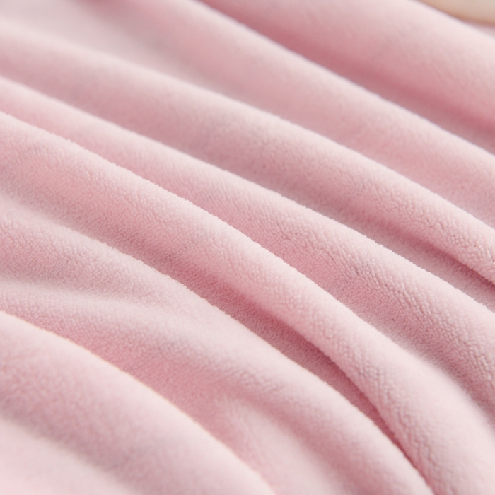 91家纺网 家纺一手货源 找家纺 德比尔斯  2025新款韩版白色花边雕花烂花牛奶绒四件套 安妮粉