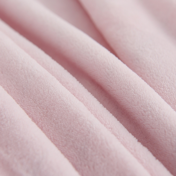 91家纺网 家纺一手货源 找家纺 德比尔斯  2025新款韩版白色花边雕花烂花牛奶绒四件套 蝶恋花粉