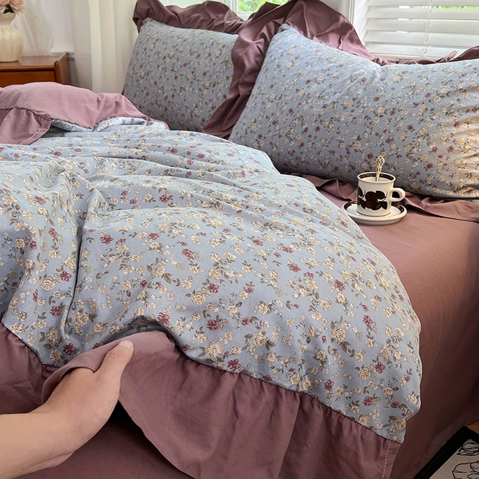 91家纺网 家纺一手货源 找家纺 梦舒羽 2025新款水洗珍珠棉花边四件套学生宿舍套件复古风四件套 花之恋-蓝