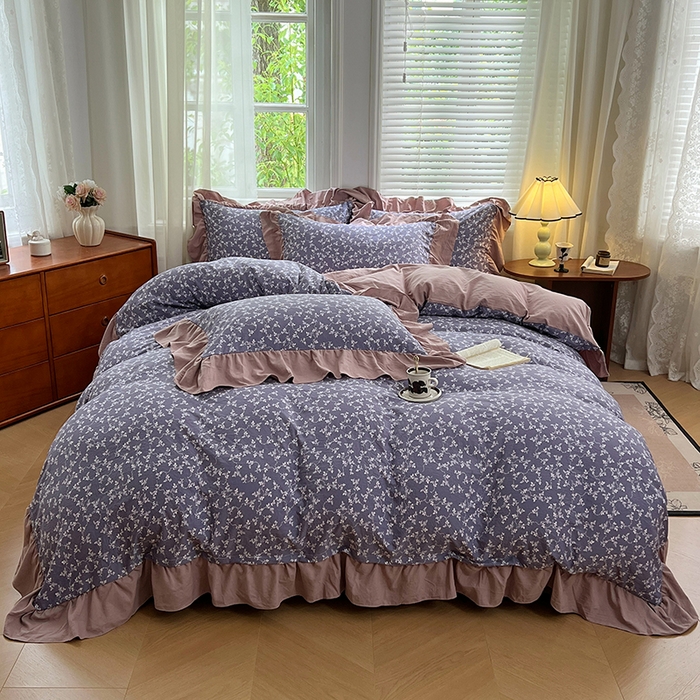 91家纺网 家纺一手货源 找家纺 梦舒羽 2025新款水洗珍珠棉花边四件套学生宿舍套件复古风四件套 紫藤花语