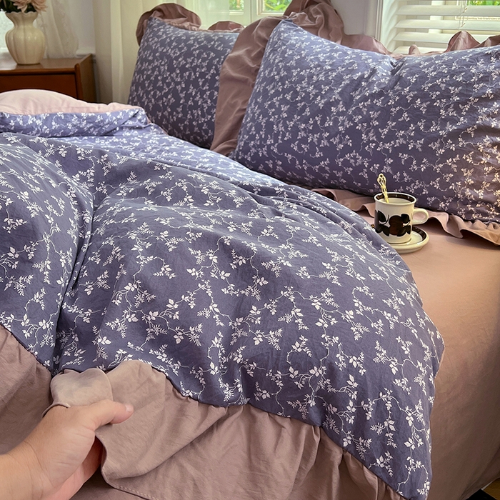 91家纺网 家纺一手货源 找家纺 梦舒羽 2025新款水洗珍珠棉花边四件套学生宿舍套件复古风四件套 紫藤花语