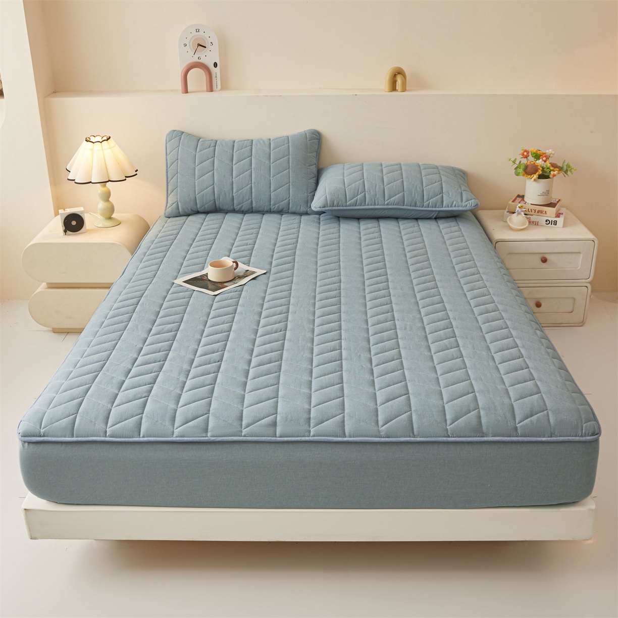 91家纺网 家纺一手货源 找家纺 （总）优眠坊 2025新品全棉色织水洗棉纯棉夹棉抗菌绗缝床笠-幻格系列