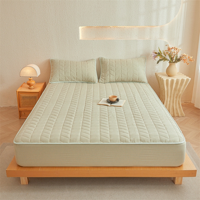 91家纺网 家纺一手货源 找家纺 （总）优眠坊 2025新品全棉色织水洗棉纯棉夹棉抗菌绗缝床笠-幻格系列