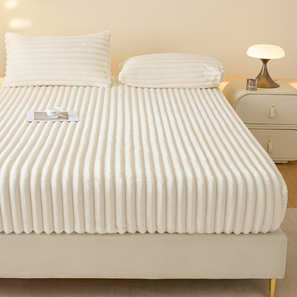 91家纺网 家纺一手货源 找家纺 （总）酱子 2025新款兔毛绒大抽条床笠单品床笠床笠单件