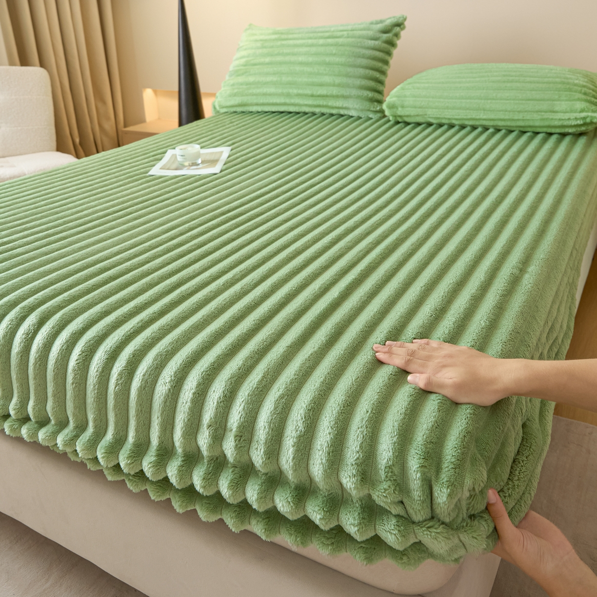 91家纺网 家纺一手货源 找家纺 （总）酱子 2025新款兔毛绒大抽条床笠单品床笠床笠单件