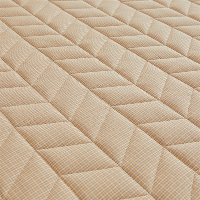 91家纺网 家纺一手货源 找家纺 优眠坊 2025新品全棉色织水洗棉纯棉夹棉抗菌绗缝床笠-幻格系列 方格-卡其