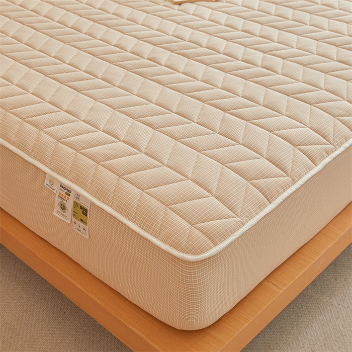 91家纺网 家纺一手货源 找家纺 优眠坊 2025新品全棉色织水洗棉纯棉夹棉抗菌绗缝床笠-幻格系列 方格-卡其