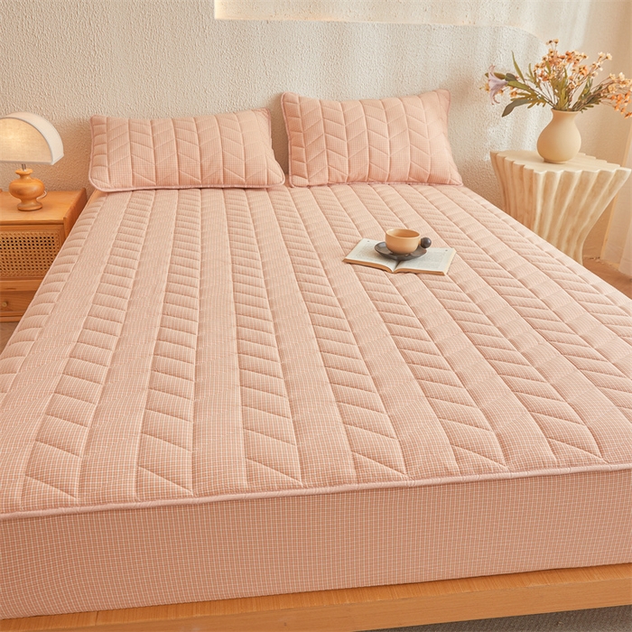 91家纺网 家纺一手货源 找家纺 优眠坊 2025新品全棉色织水洗棉纯棉夹棉抗菌绗缝床笠-幻格系列 方格-玉色