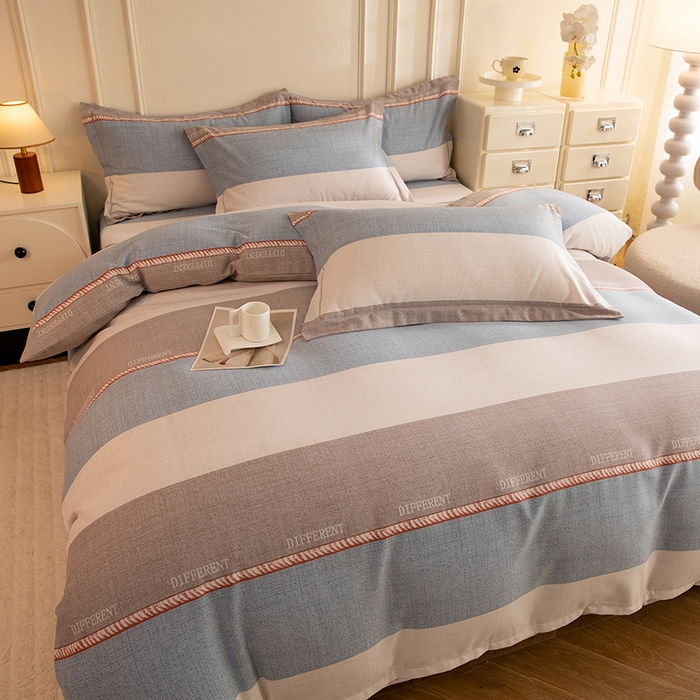 91家纺网 家纺一手货源 找家纺 简如   2025新款全棉磨毛印花四件套（有买家秀提供）波利梦条