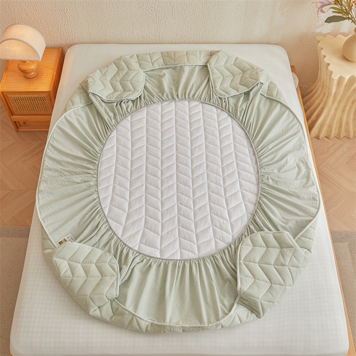 91家纺网 家纺一手货源 找家纺 优眠坊 2025新品全棉色织水洗棉纯棉夹棉抗菌绗缝床笠-幻格系列 条纹-清新绿